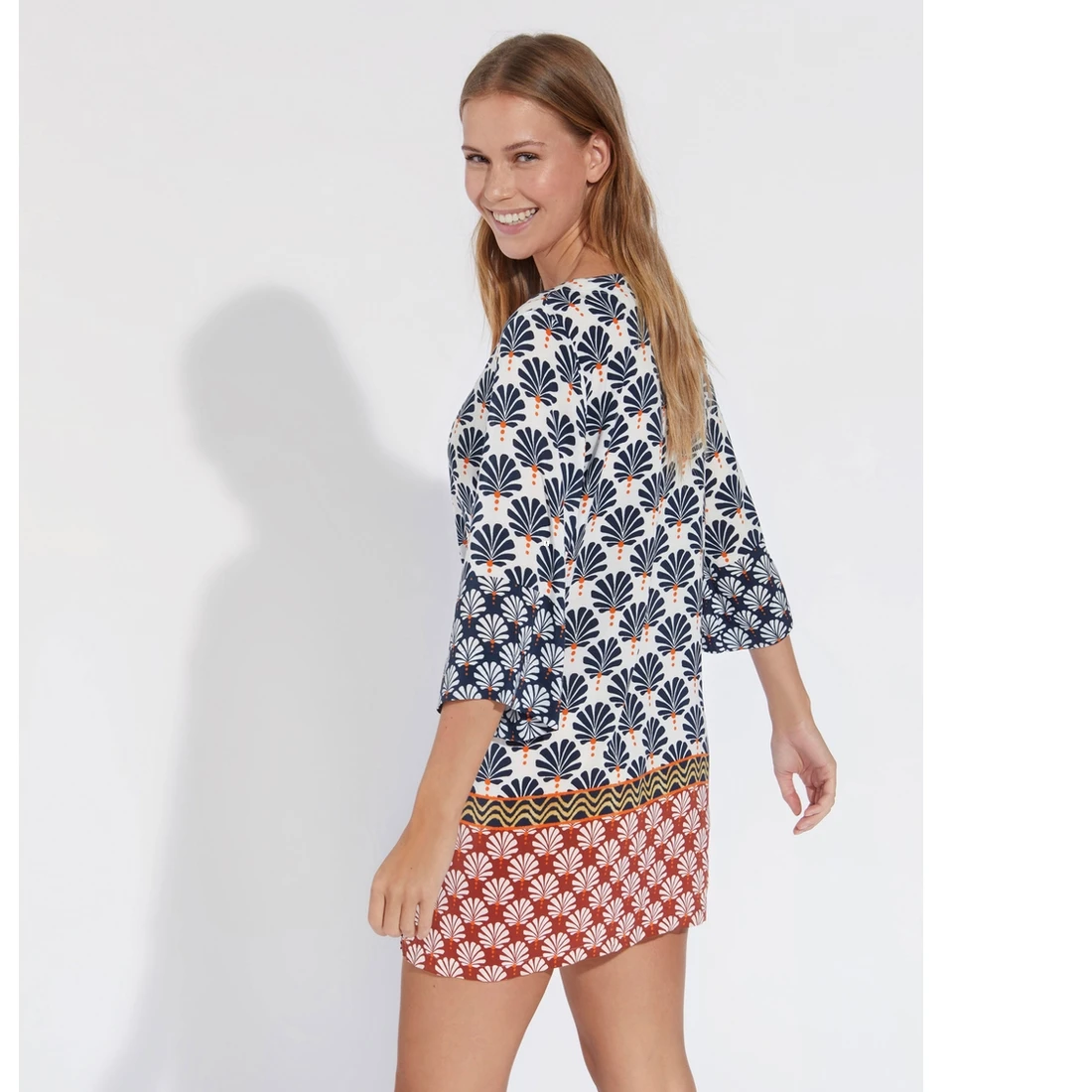 Tunique De Plage Fluide Imprimé Martina 5 Tunique De Plage Fluide Imprimé Martina – Image 3